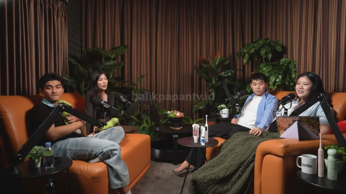 Mika dan Joen menceritakan perjalanan karier konten digital serta kabar lamaran mereka. (BTV/AI)