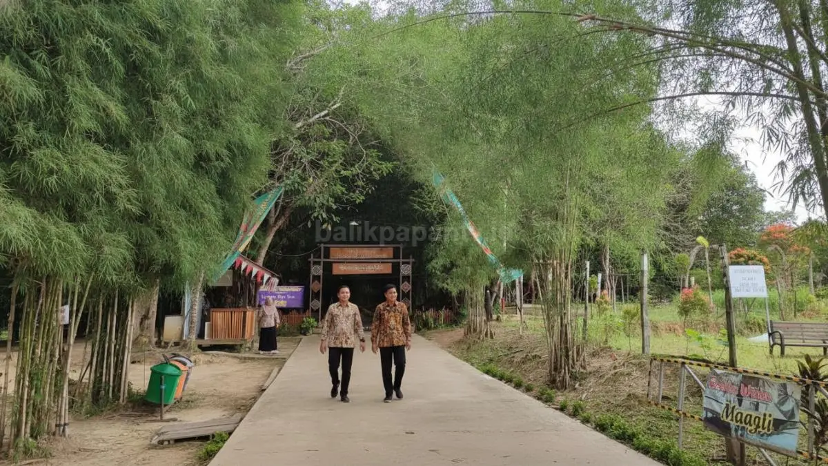 Suasana alami Bamboe Wanadesa, tempat konservasi sekaligus pengingat sejarah warga setempat.