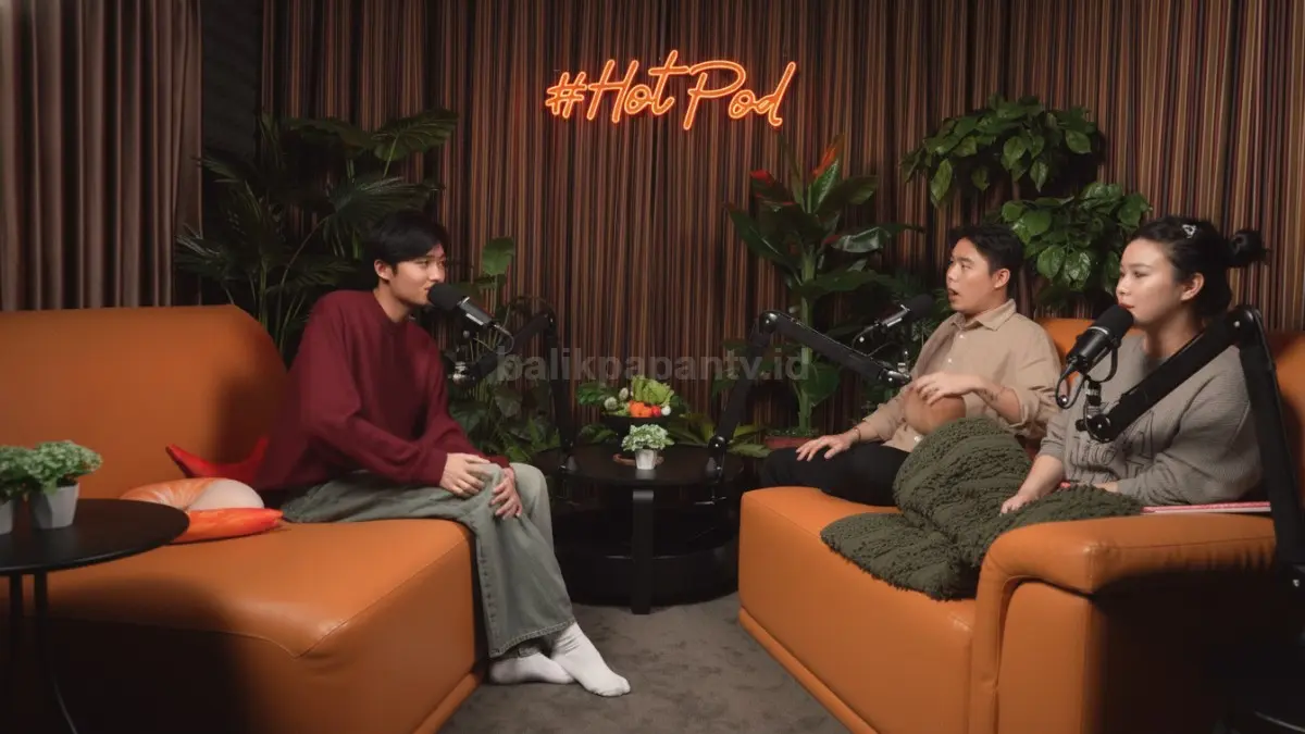 Rizwan Fadilah menikmati musik, tampil di konser, dan mengembangkan karier vokalnya. (BTV/AI)