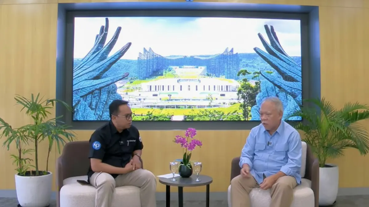 Basuki Hadimuljono menjelaskan perkembangan terbaru pembangunan IKN dalam Podcast Kata Kunci Balikpapan Televisi.