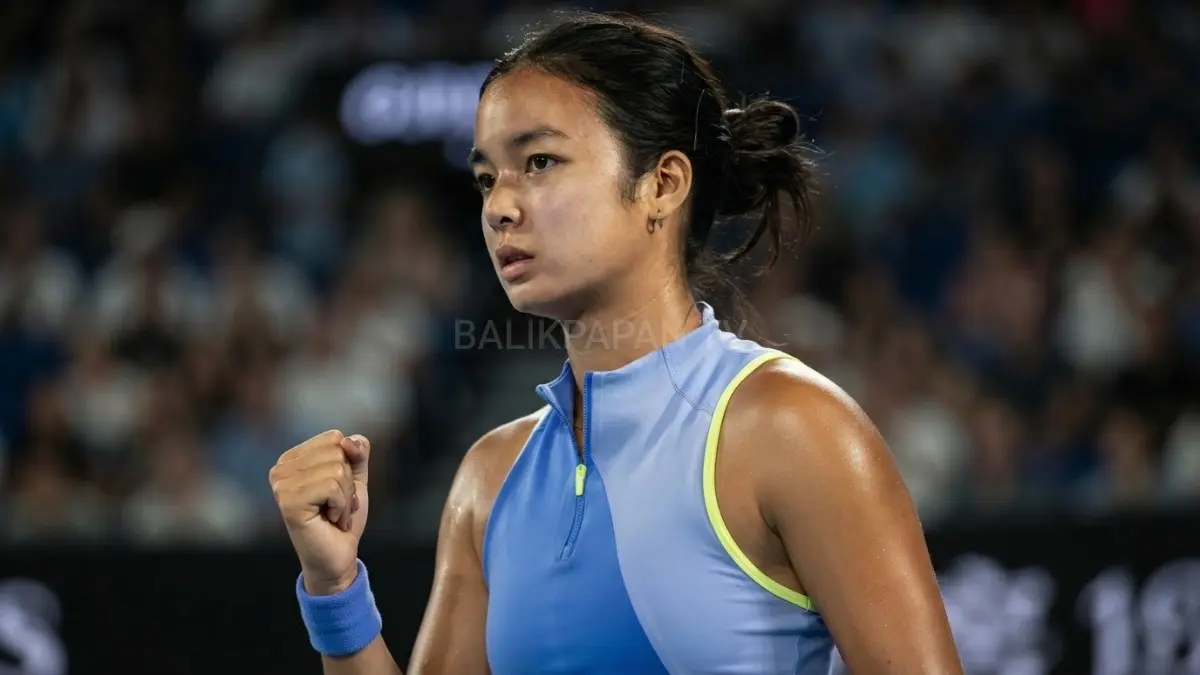 Alexandra Eala ukir sejarah baru bagi tenis Filipina lewat pencapaian gemilang di Wimbledon yang membanggakan negaranya.(BTV/AI) 