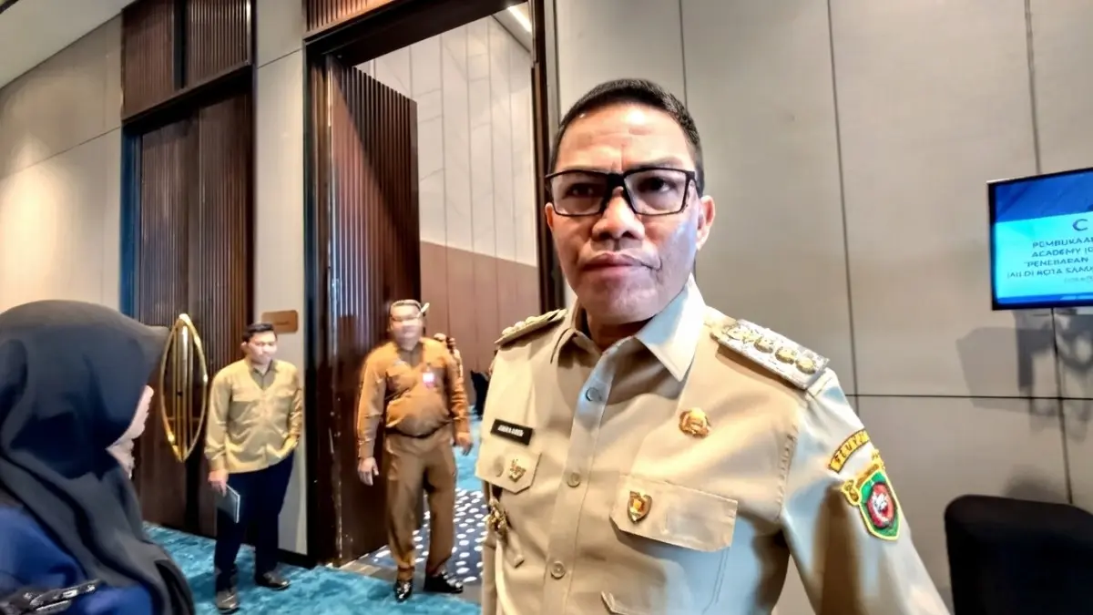 Wali Kota Samarinda Andi Harun menyampaikan arah kebijakan APBD 2027 di kantor pemerintah kota.