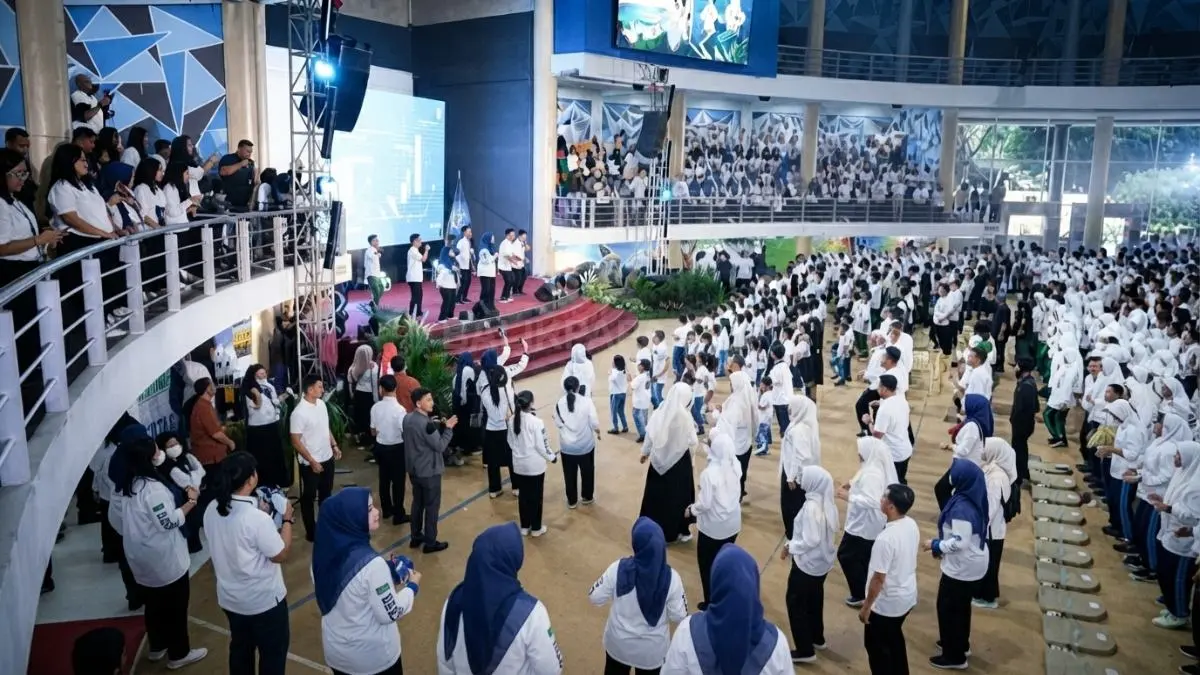 Revitalisasi sekolah menghadirkan ruang belajar nyaman, meningkatkan kualitas pembelajaran, serta kepercayaan masyarakat terhadap pendidikan. (15 kata)