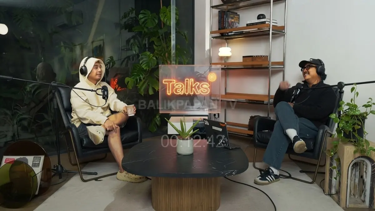 Raditya Dika menekankan pentingnya mengendalikan diri dengan fokus pada hal-hal yang berada dalam kendali pribadi. (BTV/AI)
