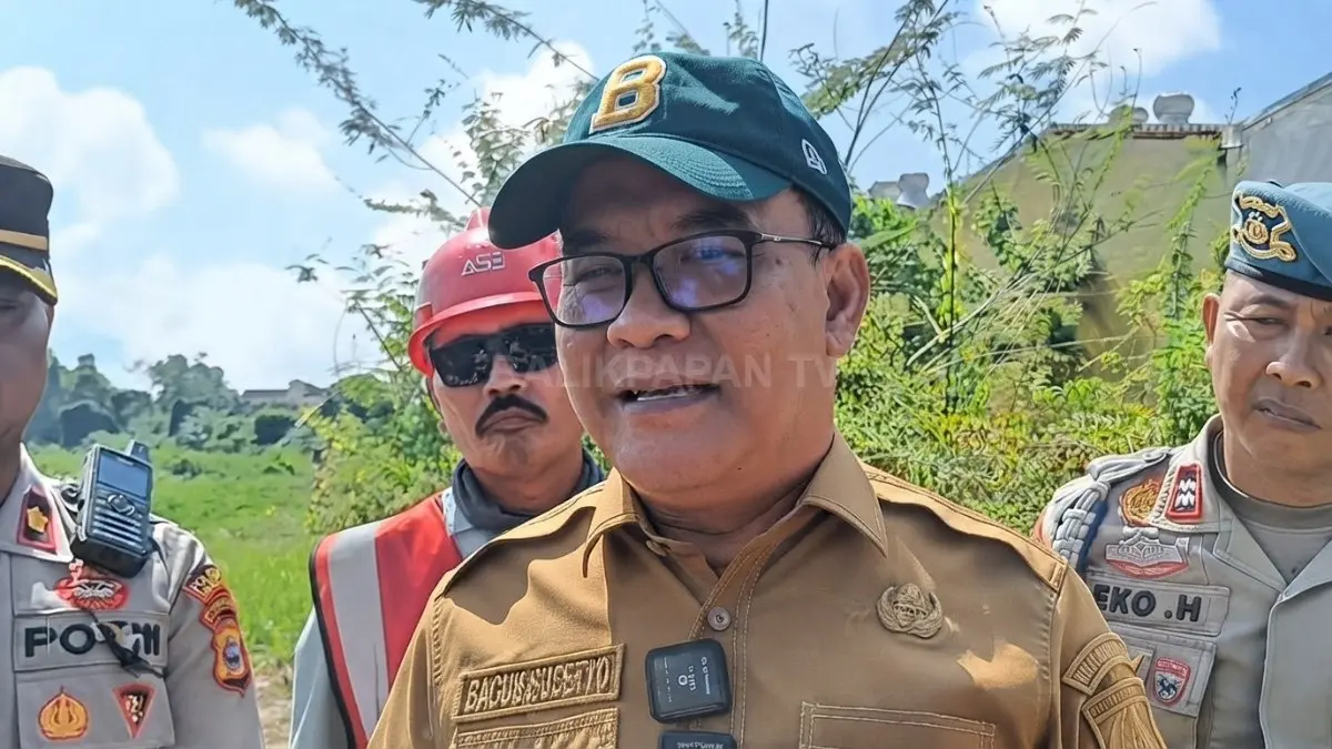 Klaim lahan seluas 1,4 hektare menjadi hambatan utama percepatan normalisasi DAS Ampal di Balikpapan. (BTV/AI)