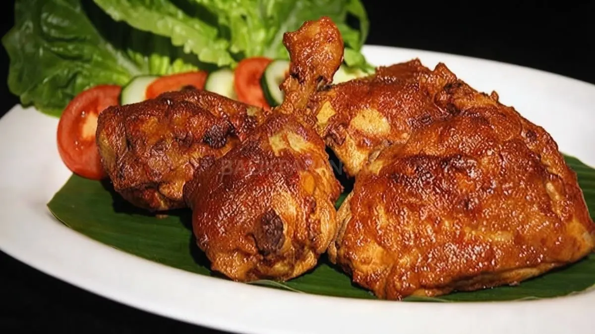 Ayam Cincane khas Kalimantan Timur menggugah selera dengan bumbu rempah merah autentik warisan budaya Nusantara [BTV:AI]