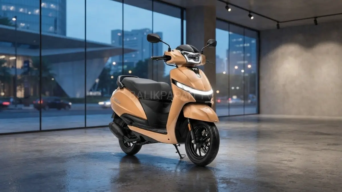 Tampak depan All New TVS Callisto 110 dengan lampu DRL LED modern yang memanjang tegas di area dada bodi depan. (BTV/AI) 