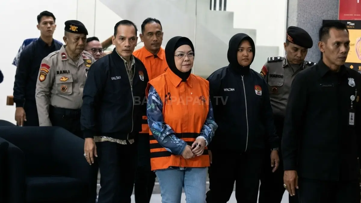 Tim lapangan menemukan dua rumah rahasia di Wonogiri dan Lawean yang diduga kuat berfungsi sebagai tempat penyimpanan aset berupa uang tunai dan emas senilai Rp21,2 miliar.