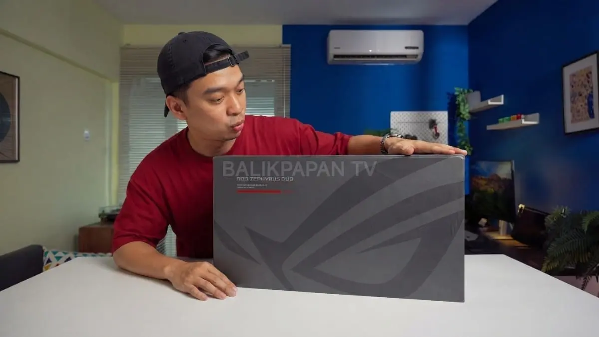 Laptop gaming ROG Zephyrus Duo premium menghadirkan dua layar berperforma tinggi untuk kreator profesional modern [BTV:AI]