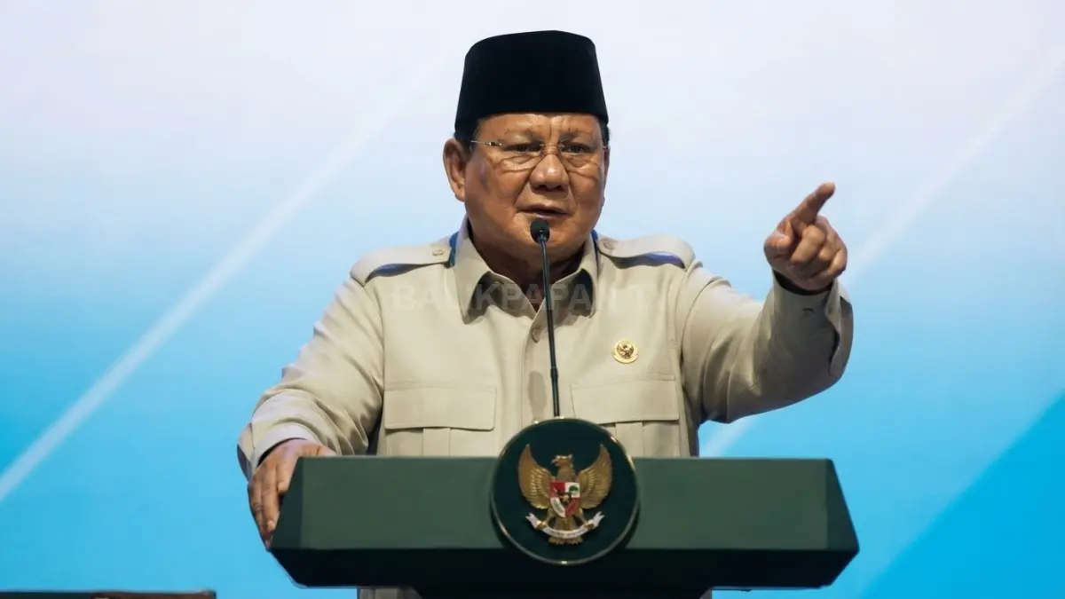 Presiden Prabowo Subianto menyampaikan arah kebijakan Koperasi Desa Merah Putih sebagai penggerak ekonomi desa.