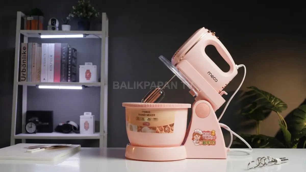 Mecoo Hand Mixer menawarkan kemudahan membuat adonan roti, bolu, dan kue dengan konsumsi listrik lebih hemat. (BTV/AI)