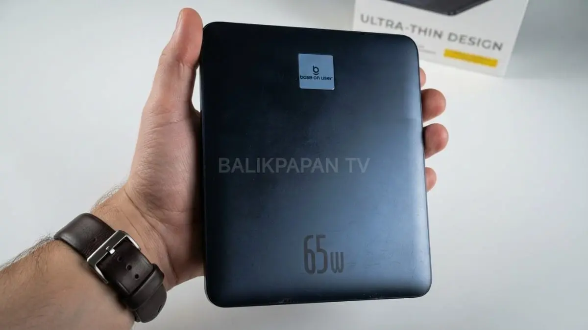 Baseus Bipow Digital Display 20.000 mAh menghadirkan layar digital elegan dengan pengisian cepat multiguna terpercaya. [BTV:AI]