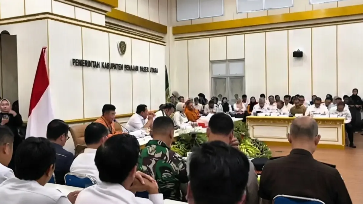 DPRD Penajam Paser Utara mendesak evaluasi menyeluruh terhadap kinerja enam organisasi perangkat daerah demi meningkatkan pelayanan publik. (BTV/AI)