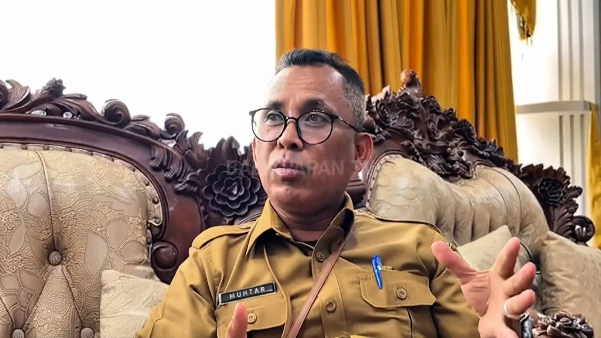 Program Kartu Penajam Cerdas 2026 disiapkan membantu ribuan pelajar baru memenuhi kebutuhan pendidikan melalui bantuan biaya sekolah. (BTV/AI)