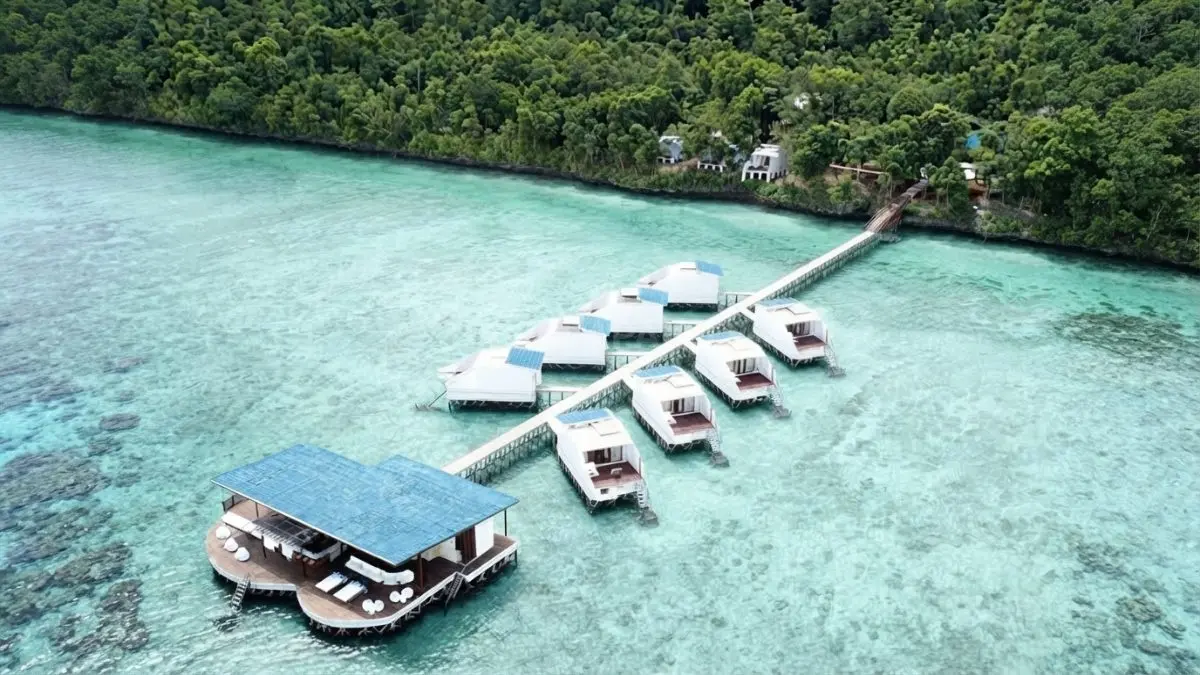 Maratuaran 2025 mendorong promosi wisata Maratua sekaligus menggerakkan ekonomi kreatif melalui kunjungan pelari dan wisatawan. (BTV/AI)