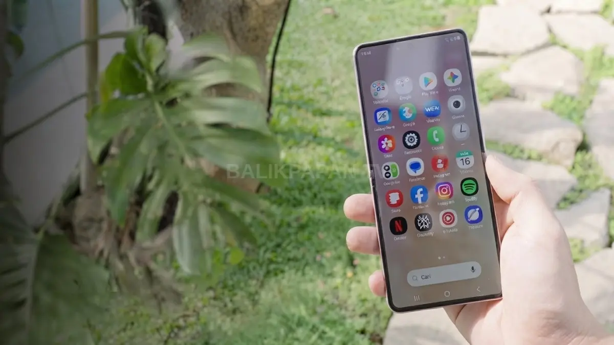 Samsung memperkenalkan tiga lini Galaxy Foldable terbaru dengan sistem penamaan baru yang lebih jelas kini [BTV:AI]