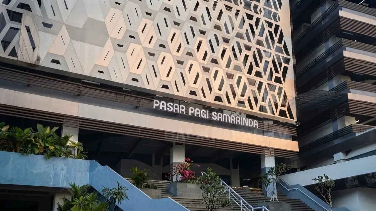Gedung baru Pasar Pagi Samarinda setelah revitalisasi