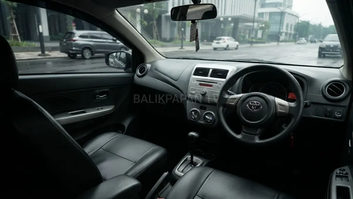 Bagian Dalam Interior Toyota Agya TRD S 2014. (BTV/AI) 