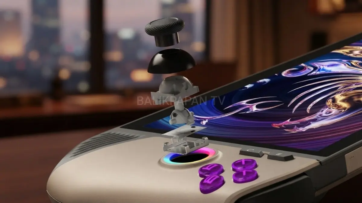 Tampilan jarak dekat (close-up) pada bagian analog joystick berteknologi Hall Effect dan tombol D-Pad MSI Claw 8 AI+. (BTV/AI) 