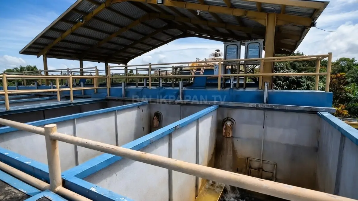 Perumda Air Minum Danum Taka mengkaji kolam bekas tambang Buluminung sebagai alternatif sumber air baku. (Sumber: YouTube Balikpapan TV)