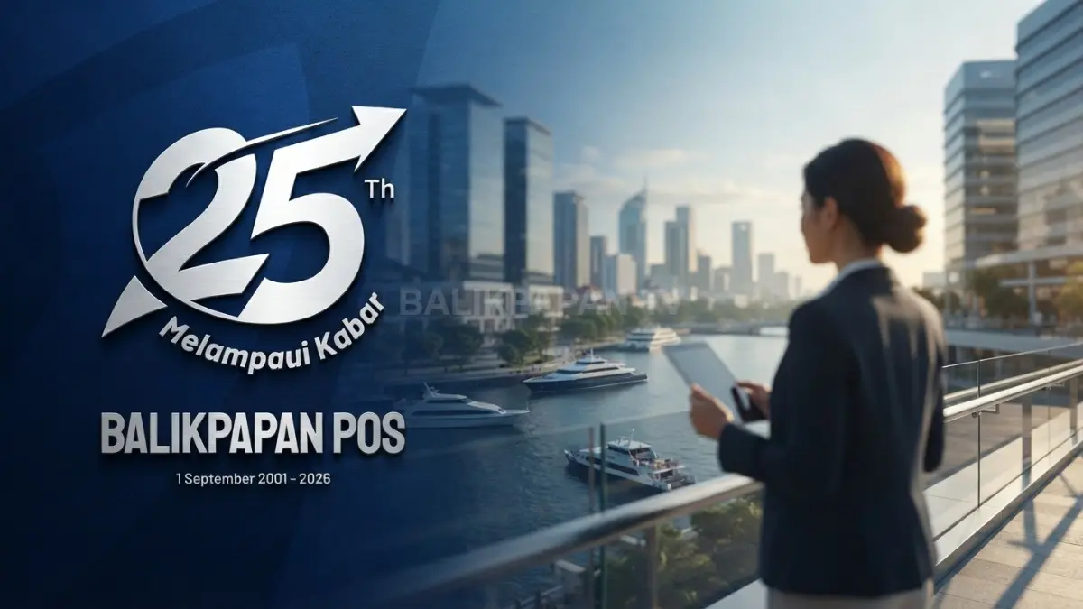 Direktur Balikpapan Pos Ajid Kurniawan menjelaskan filosofi logo dan arah transformasi perusahaan pada HUT ke-25. (BTV/AI)