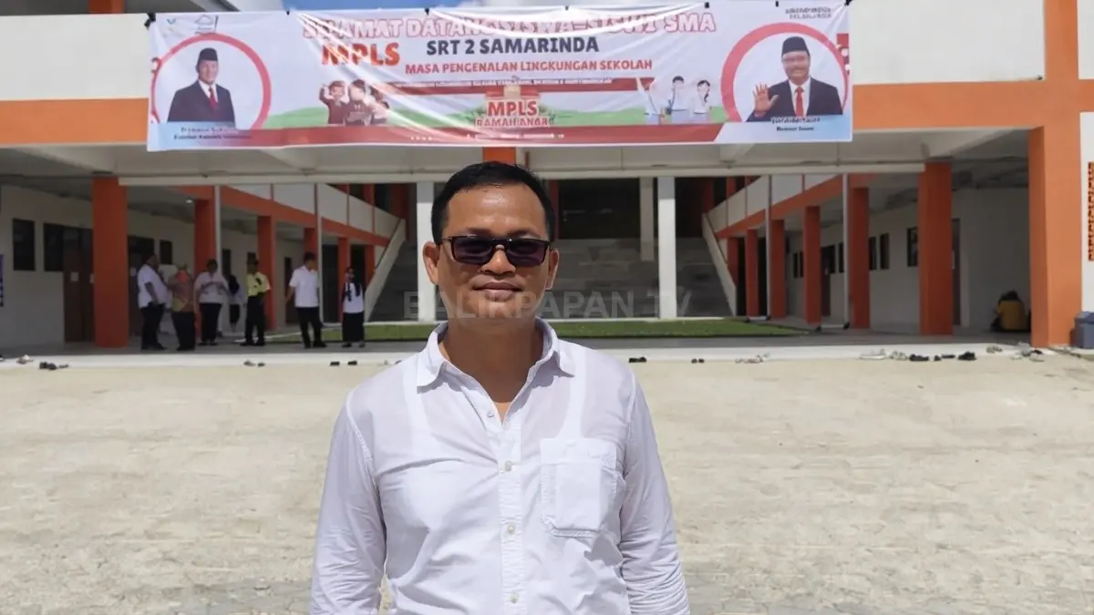 Jaswadi tampil sebagai PIC SRT 2 Samarinda sekaligus Kepala Bagian Tata Usaha STPL Bekasi berpose. (DOK. DENNY/KP)
