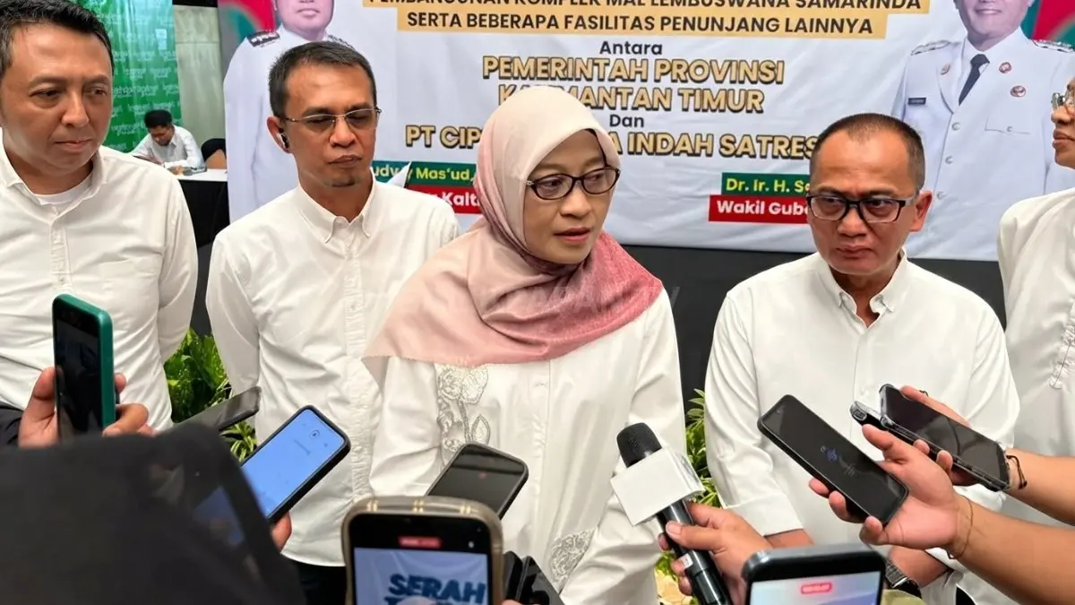 Sekretaris Daerah Provinsi Kaltim Sri Wahyuni saat menyampaikan rencana pengembangan konsep baru Mal Lembuswana. 
