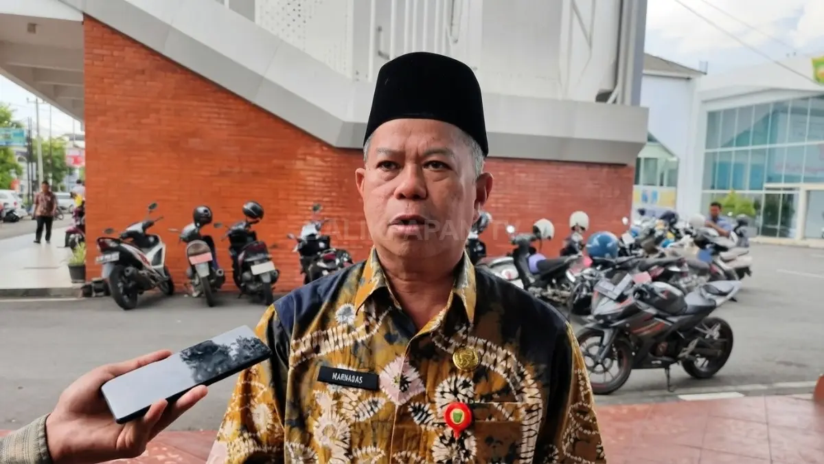 Asisten II Sekretariat Daerah Kota Samarinda, Marnabas Patiroy menyoroti penguatan sektor pangan Perumda Varia Niaga. (DOK. HAFIZ/KP)