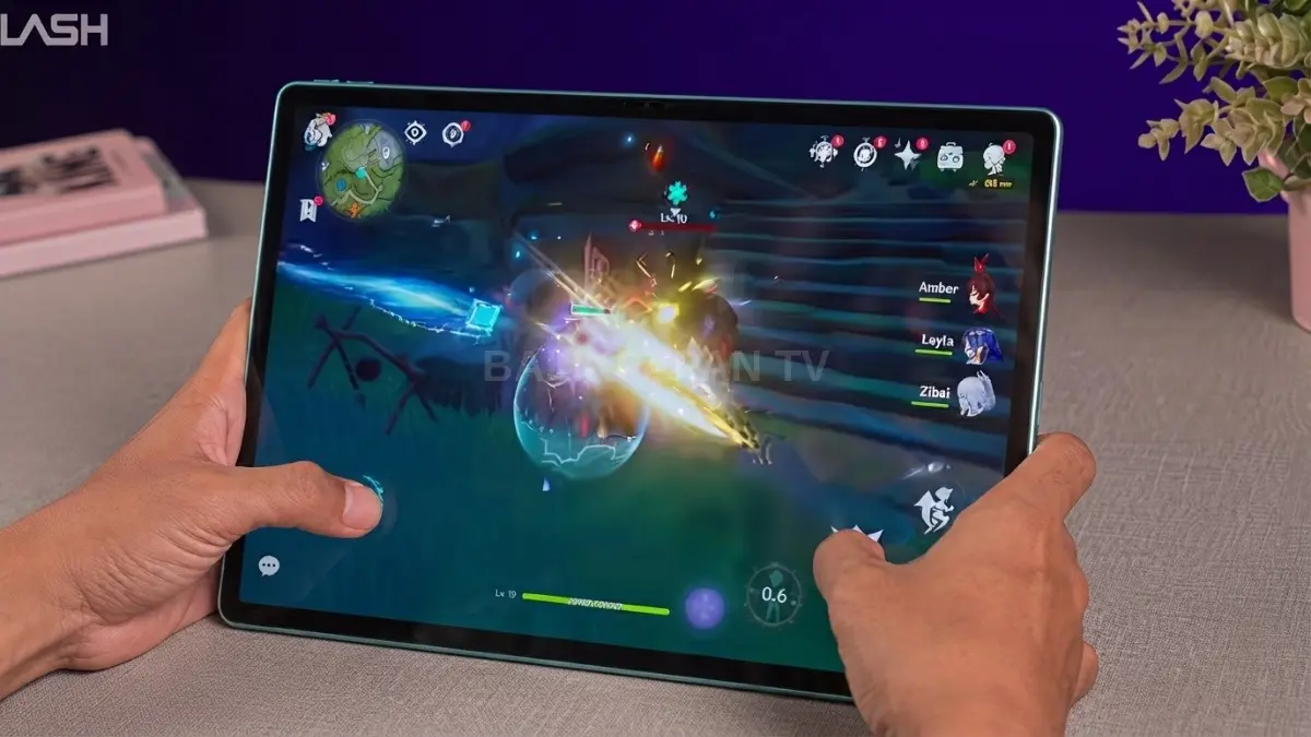 Lenovo Idea Tab Pro Gen 2 lancar memainkan Genshin Impact, suhu stabil, baterai berkurang sepuluh persen. [BTV:AI]