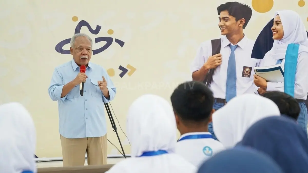 Peserta didik Sekolah Nasional Terintegrasi IKN mengikuti MPLS sebagai angkatan pertama.