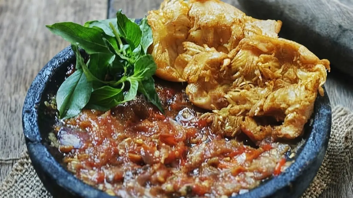 Mandai Tiwadak dapat digoreng atau ditumis sebagai lauk pendamping nasi khas Kalimantan. (BTV/AI)