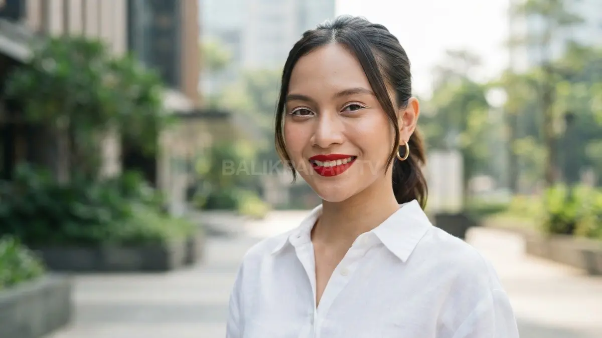 Riasan merah putih minimalis menghadirkan nuansa kemerdekaan modern dengan aksen sederhana yang tetap elegan dan natural. (BTV/AI)