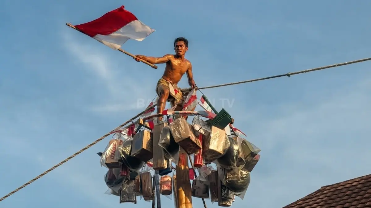 Warga RT 16 Sepinggan Baru meriahkan HUT Ke-81 RI melalui berbagai lomba dan hiburan bersama. (BTV/AI)