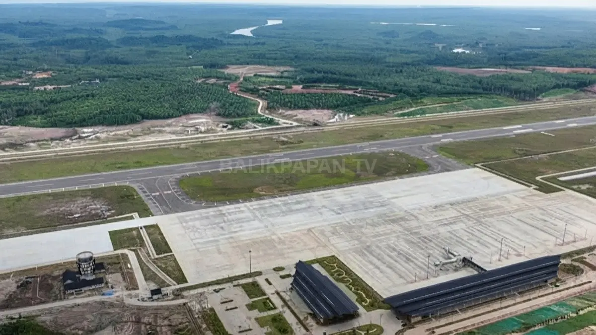 Bandara Internasional Nusantara IKN dipersiapkan menjadi bandara umum untuk membuka penerbangan komersial dan internasional (DOK. AINUR/KP)
