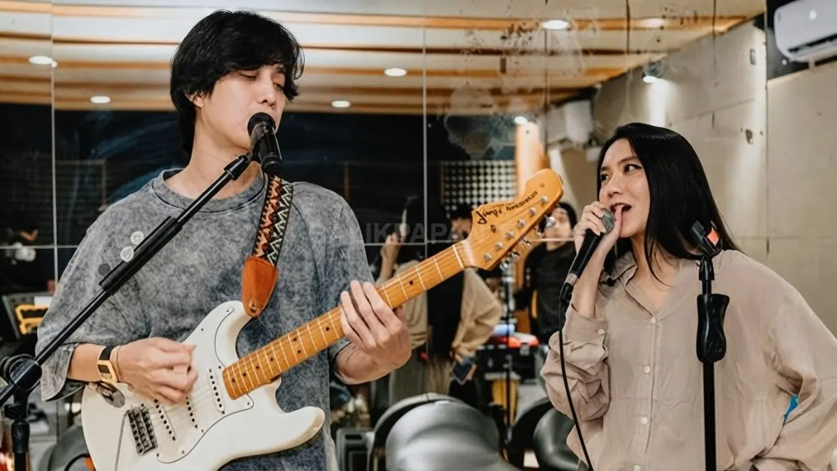 Dikta dan Rachel Cia menjalani hubungan yang sebelumnya cukup tertutup dari sorotan media.
