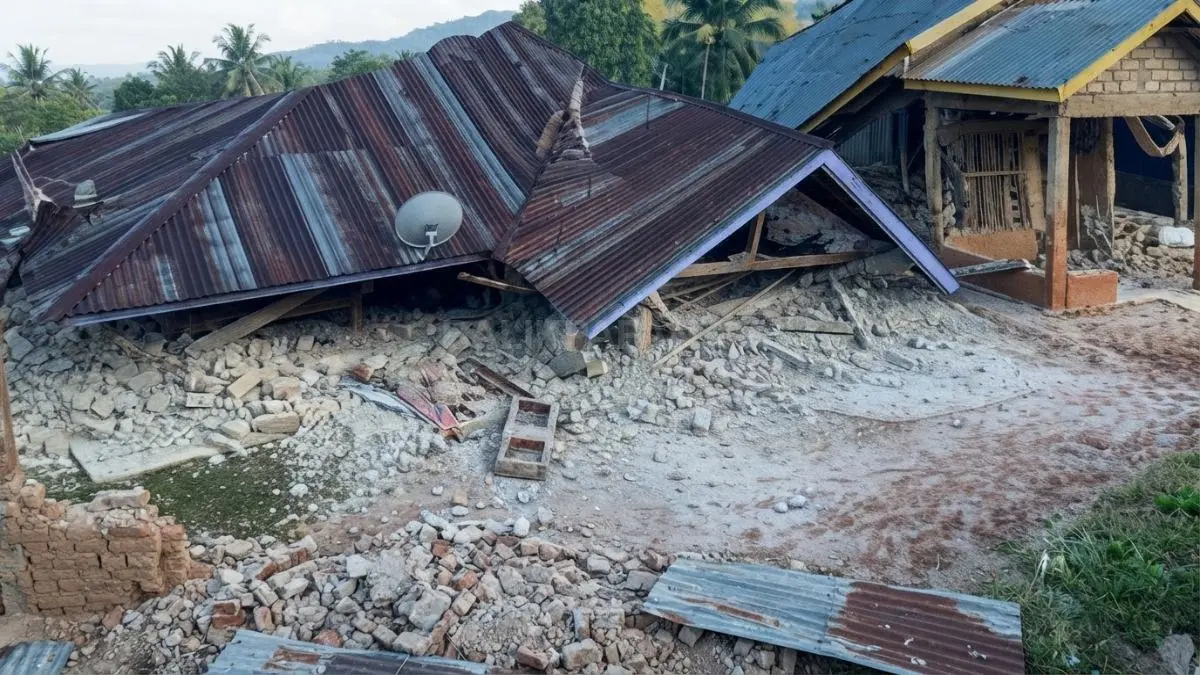 Laskar Banjar Borneo bersama komunitas Samarinda menggalang bantuan untuk korban bencana NTT.