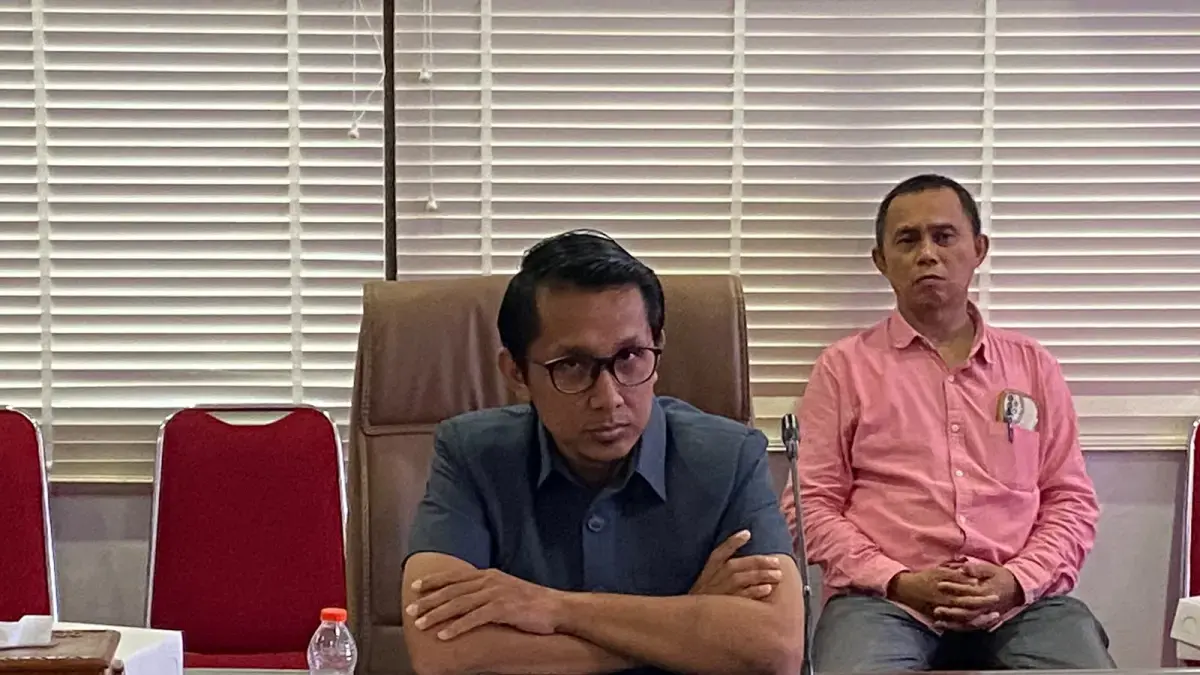 Kabar baik untuk guru di Bontang! Pemkot Bontang menaikkan insentif guru menjadi Rp1,5 juta per bulan yang dijadwalkan berlaku mulai tahun depan. Kebijakan ini diharapkan mendukung kesejahteraan tenaga pendidik sekaligus meningkatkan kualitas pendidikan. (BTV/AI)