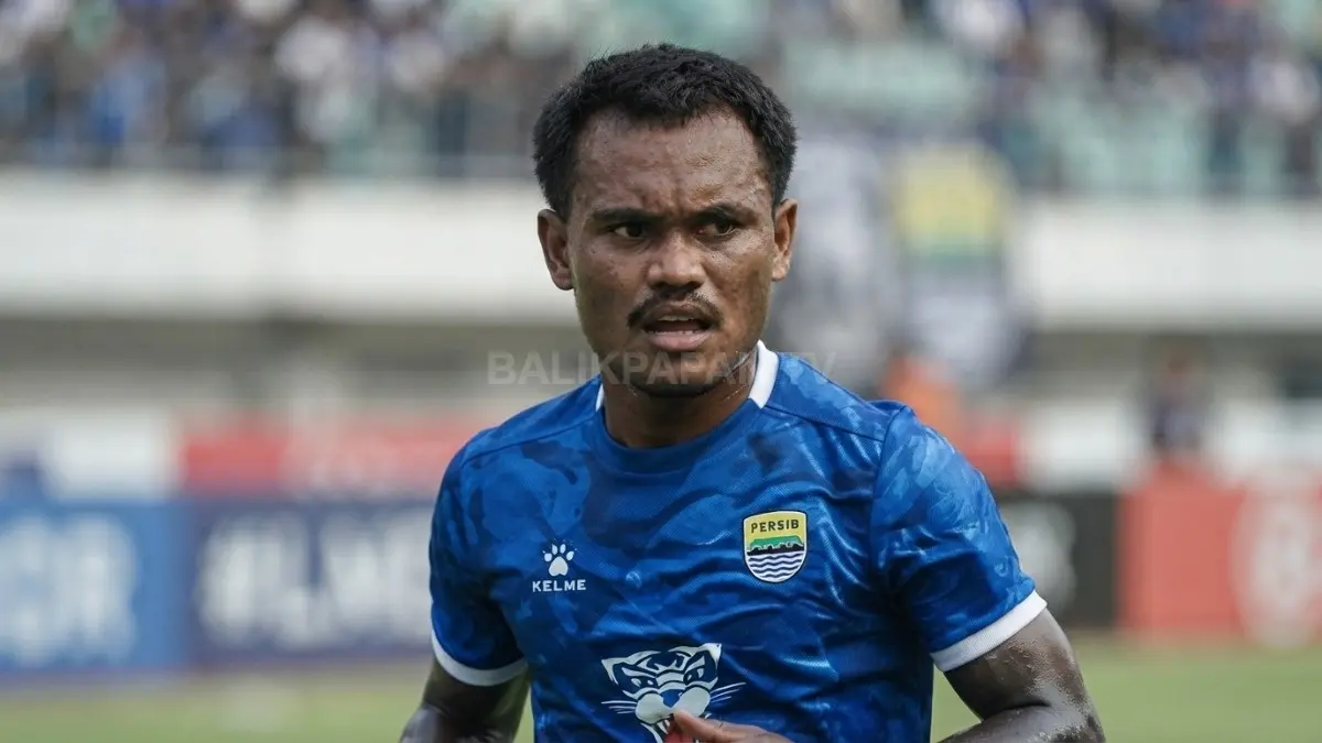 Skuad Persib Bandung diperkenalkan dalam Pesta Biru untuk menghadapi empat kompetisi musim 2026/2027.