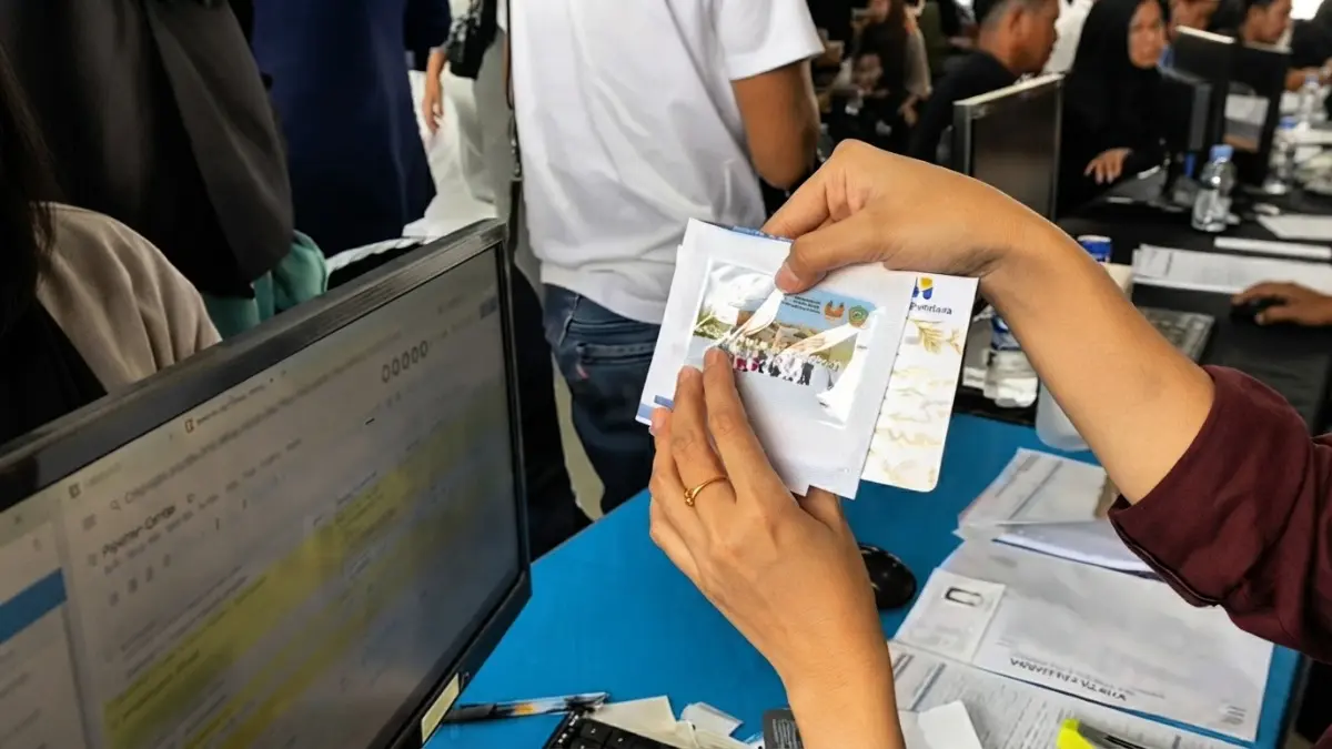 Penyaluran KPC PPU terkendala rekening siswa tanpa wali, sehingga pemerintah menyiapkan skema khusus agar bantuan tetap tersalurkan. (Sumber: YouTube Balikpapan TV)