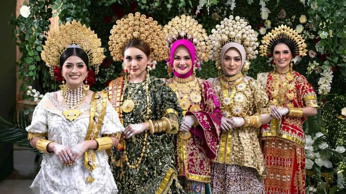 Baju Bodo menghadirkan tampilan khas Sulawesi Selatan yang sederhana, berkarakter, dan menarik untuk pawai kemerdekaan. (BTV/AI)
