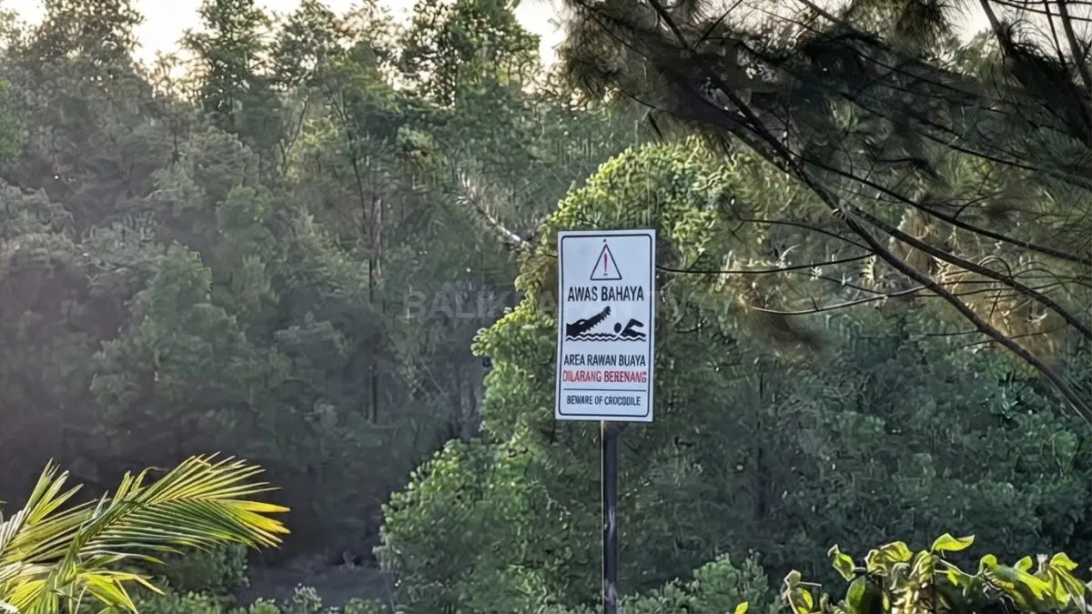 Pemkab PPU mengusulkan papan peringatan di objek wisata untuk meningkatkan keselamatan pengunjung, terutama di kawasan pantai. (Sumber: YouTube Balikpapan TV)