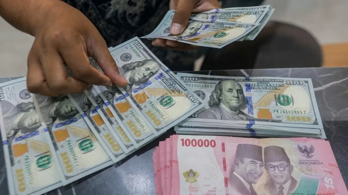 Rupiah menguat ke Rp17.642 per dolar AS, pasar menanti data NFP dan cadangan devisa Indonesia 