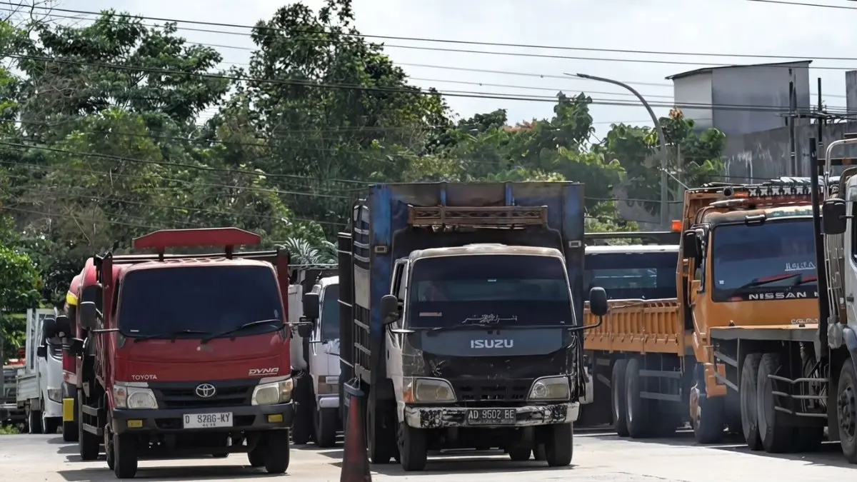 Pembangunan depo angkutan barang Balikpapan terancam tertunda karena anggaran Rp174 miliar belum sepenuhnya tersedia dan lahan masih berproses. (Sumber: YouTube Balikpapan TV)