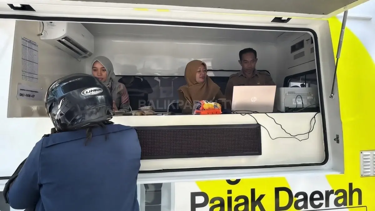 Target PAD Balikpapan 2026 dikoreksi Rp86 miliar, sementara belanja pemerintah ditata ulang agar program prioritas tetap berjalan. (Sumber: YouTube Balikpapan TV)