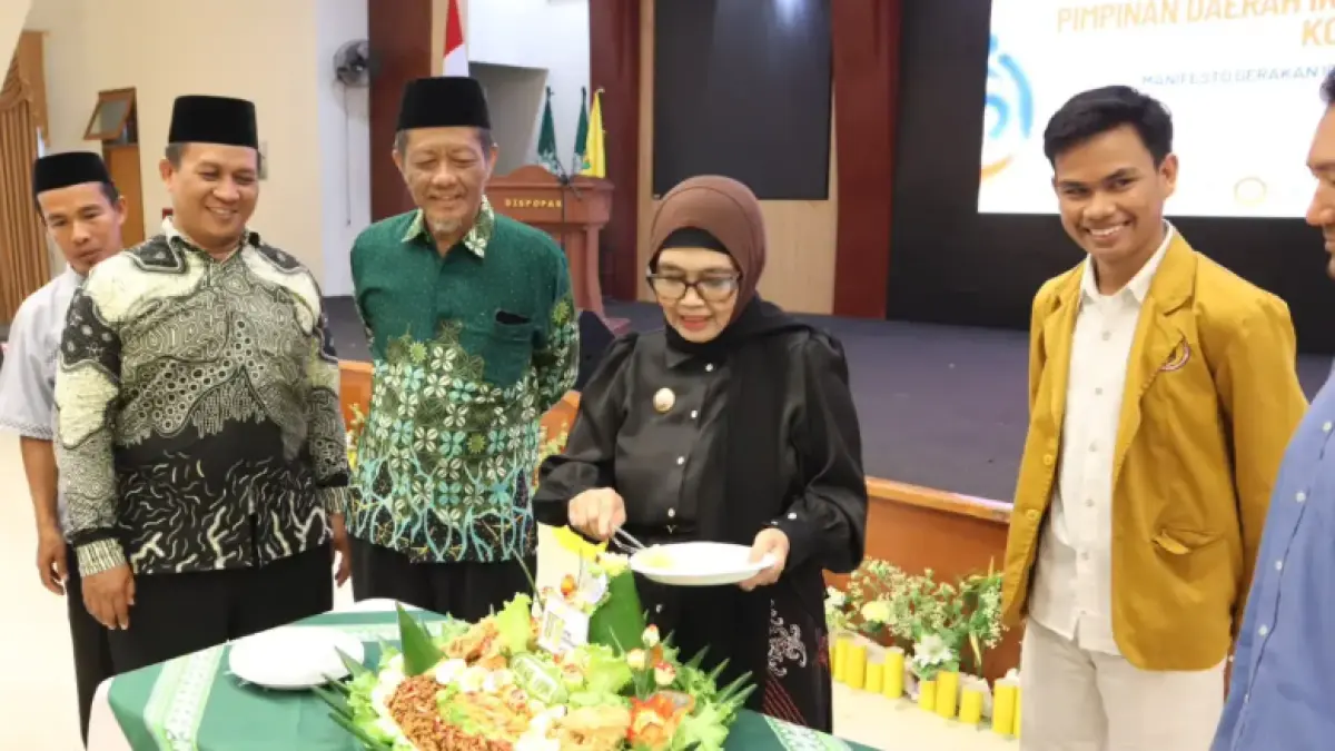 Pelajar Bontang didorong menguasai AI, bahasa asing, literasi, numerasi, serta memperkuat agama dan karakter. (IST)
