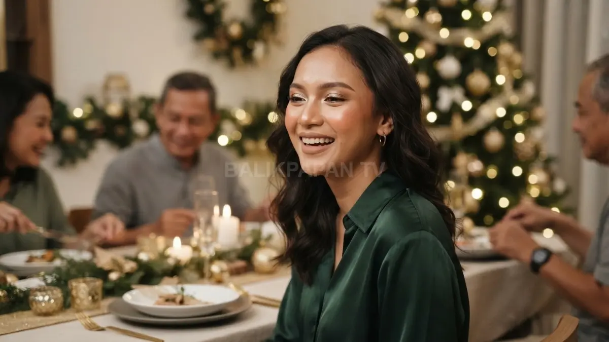 Sentuhan gold pada makeup Natal menghadirkan kesan hangat, elegan, bercahaya, dan cocok untuk acara keluarga. (BTV/AI)