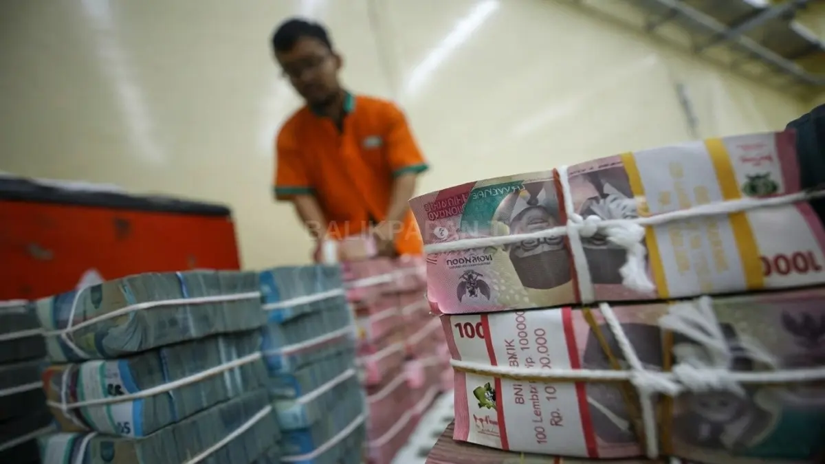 OJK mengawasi integrasi konglomerasi keuangan untuk mencegah risiko rambatan antarentitas dalam satu grup semakin terintegrasi