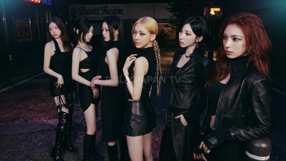 BABYMONSTER membawakan “MOON” dengan konsep vampir, nuansa gelap, dan koreografi penuh energi dalam promosi CHOOM (BTV/AI)