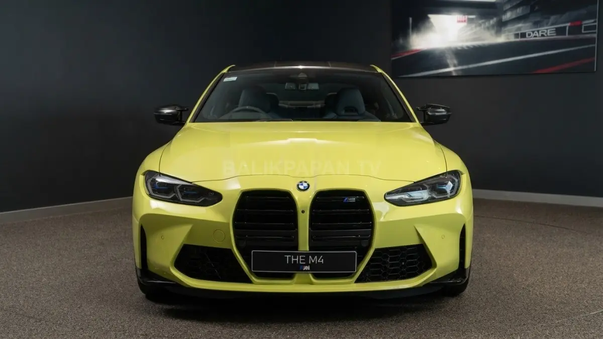 BMW M4 Competition memakai mesin S58 3.0 liter 523 HP, torsi 650 Nm, dan transmisi 8-speed (BTV/AI)
