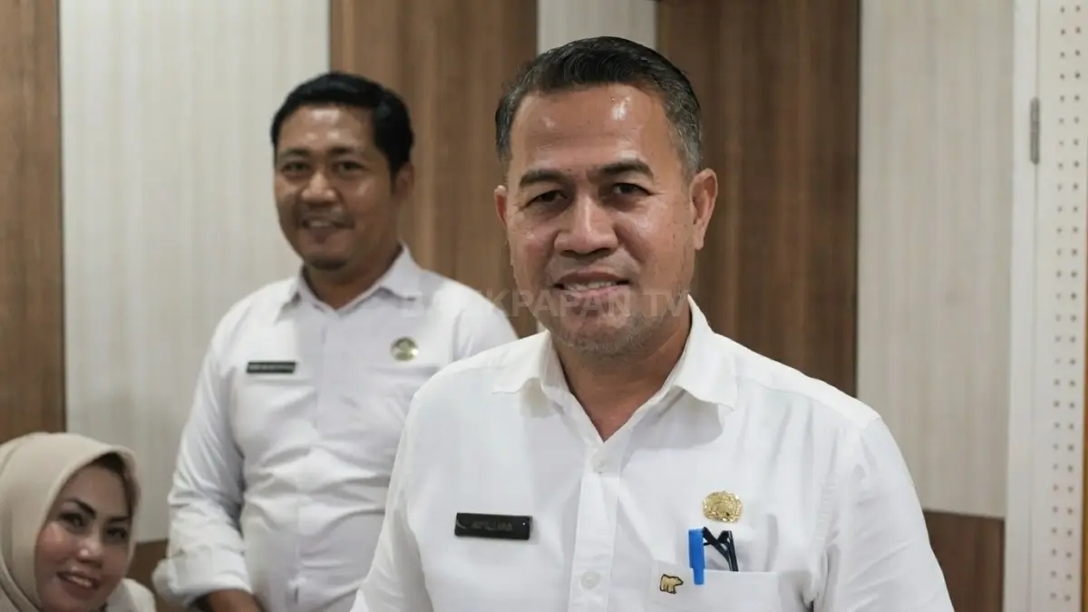 Sekretaris DP3AP2KB PPU Mu’allimin menjelaskan penguatan data mikro Kampung KB melalui pengelolaan website. (DOK. AHMAD MAKI/KP)